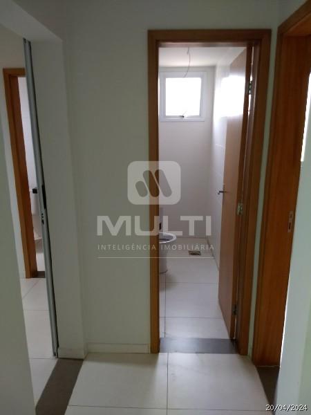 Apartamento à venda com 3 quartos, 75m² - Foto 11
