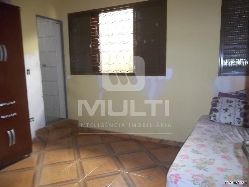 Casa, 3 quartos, 250 m² - Foto 1