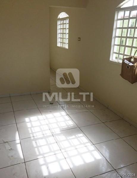 Casa, 3 quartos, 400 m² - Foto 1