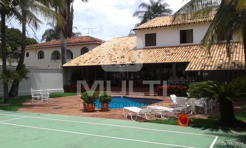 Casa à venda com 3 quartos, 436m² - Foto 4
