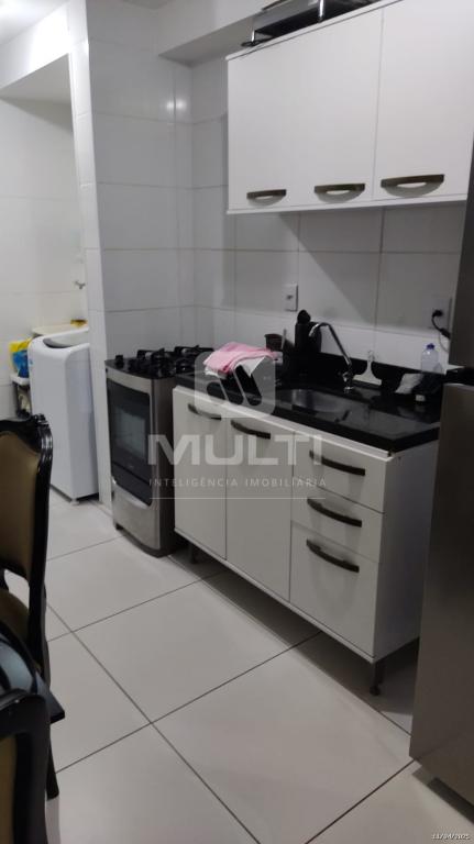 Apartamento à venda com 2 quartos, 52m² - Foto 2