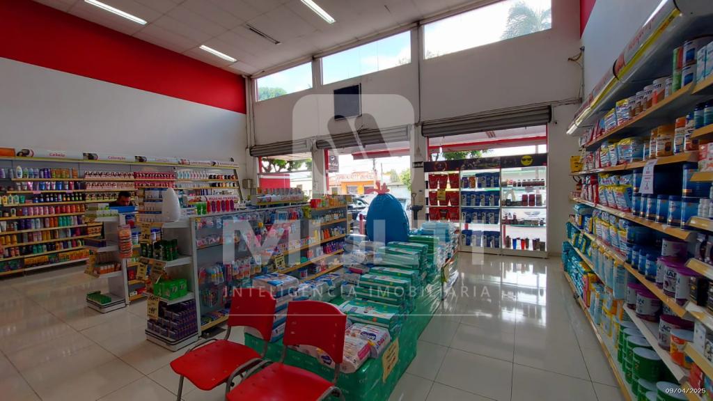 Casa, 1 quarto, 250 m² - Foto 1