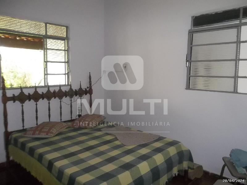 Casa, 2 quartos, 200 m² - Foto 3