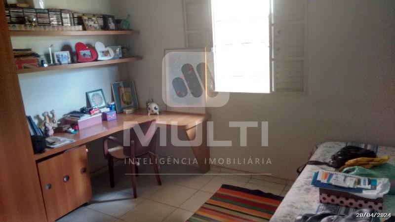 Casa à venda com 3 quartos, 195m² - Foto 7