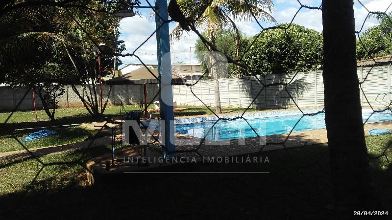 Chácara à venda com 1 quarto, 250m² - Foto 11