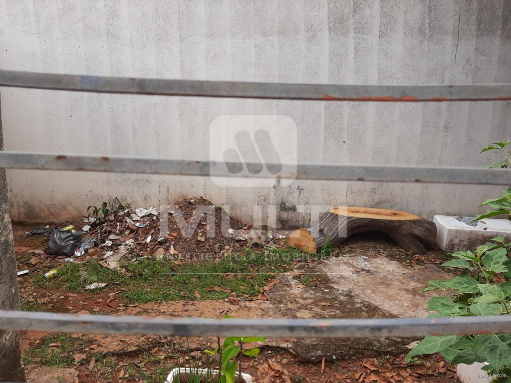 Terreno à venda com 1 quarto, 540m² - Foto 3