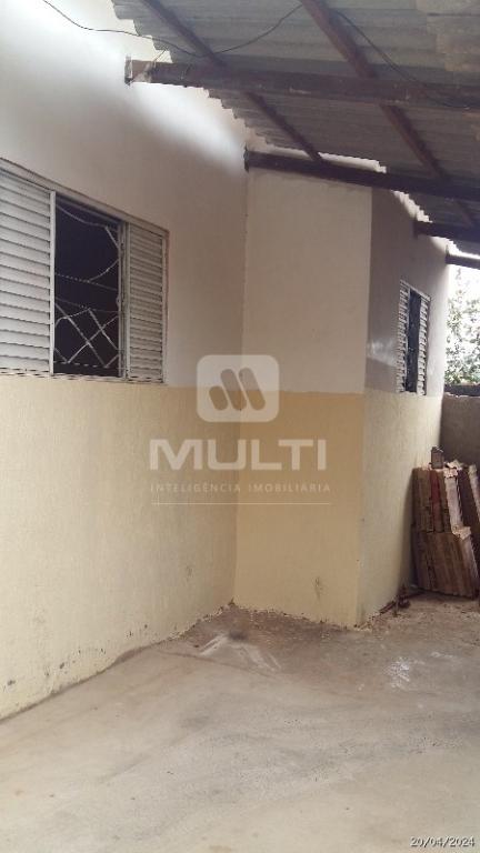 Casa à venda com 3 quartos, 110m² - Foto 7
