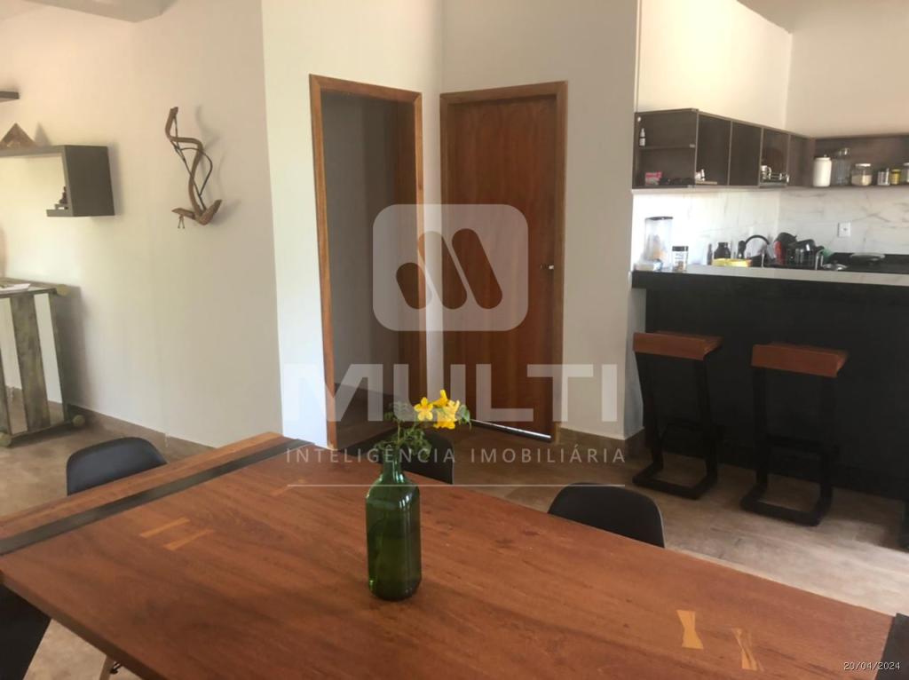 Chácara à venda com 3 quartos, 380m² - Foto 3