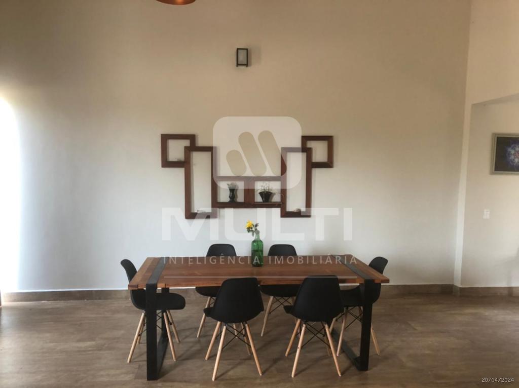 Chácara à venda com 3 quartos, 380m² - Foto 9