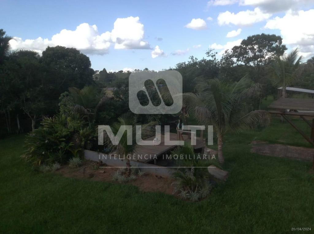 Chácara à venda com 3 quartos, 380m² - Foto 18