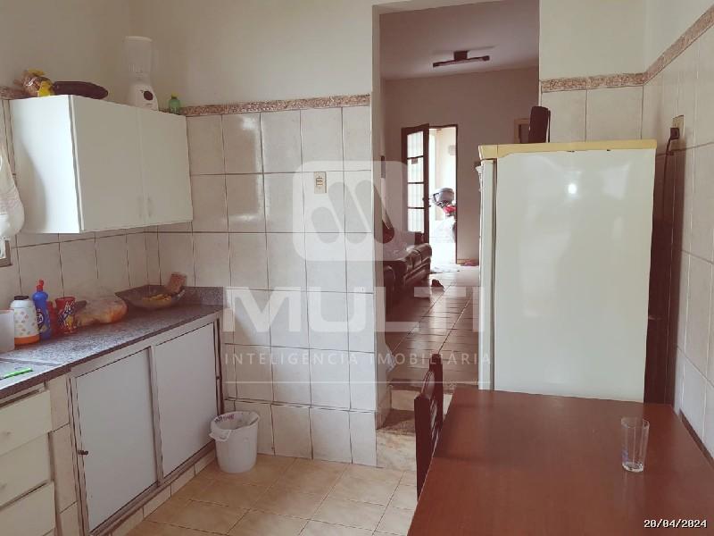 Terreno à venda com 1 quarto, 456m² - Foto 8