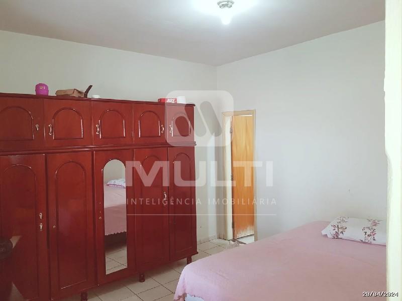 Terreno à venda com 1 quarto, 456m² - Foto 17