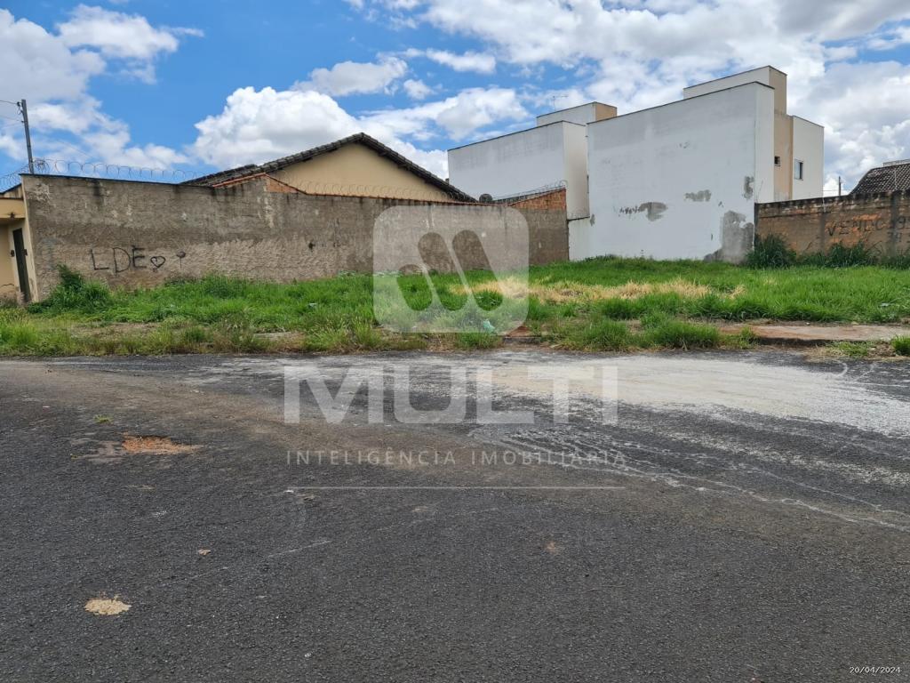 Terreno, 402 m² - Foto 1