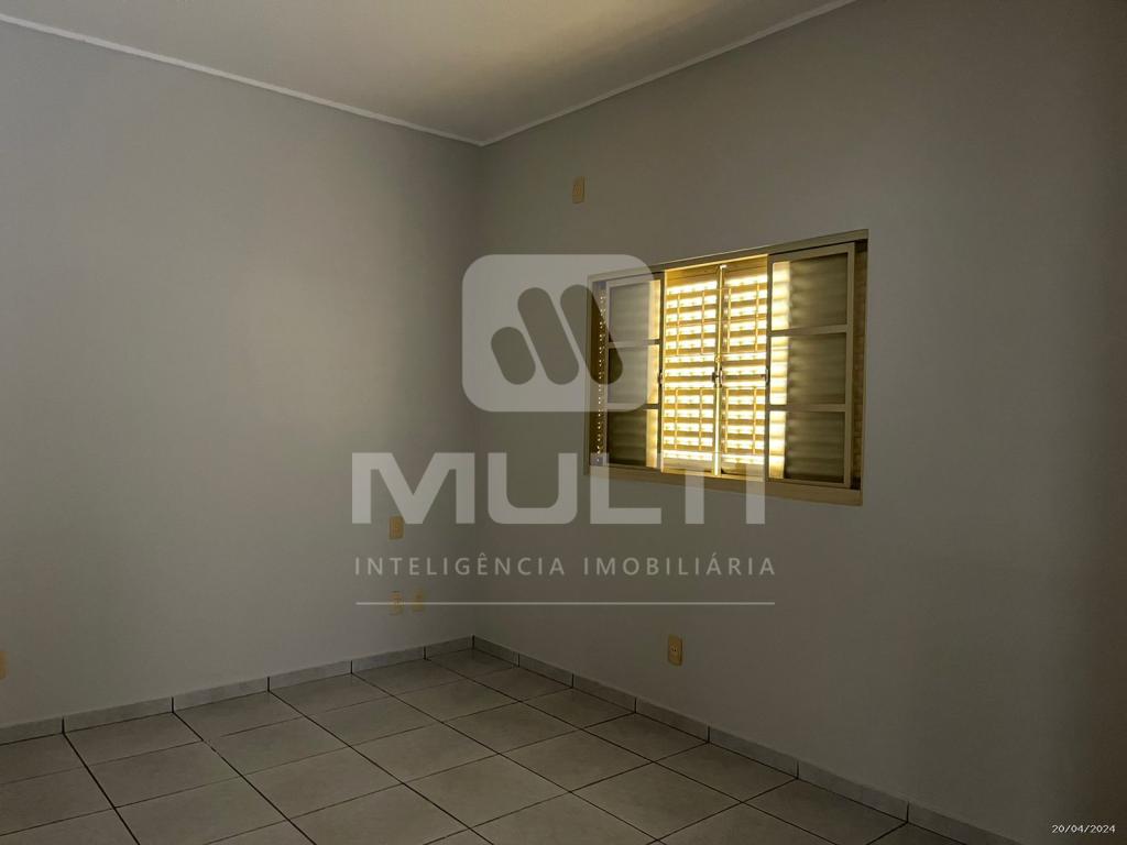 Casa, 4 quartos, 240 m² - Foto 11