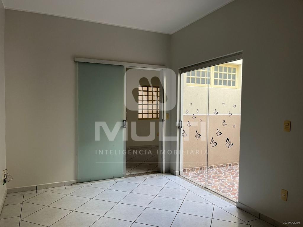Casa, 4 quartos, 240 m² - Foto 13