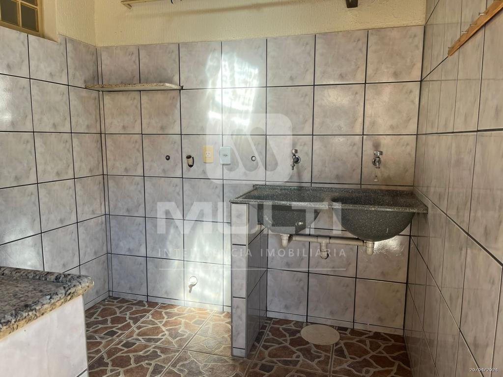 Casa, 4 quartos, 240 m² - Foto 15