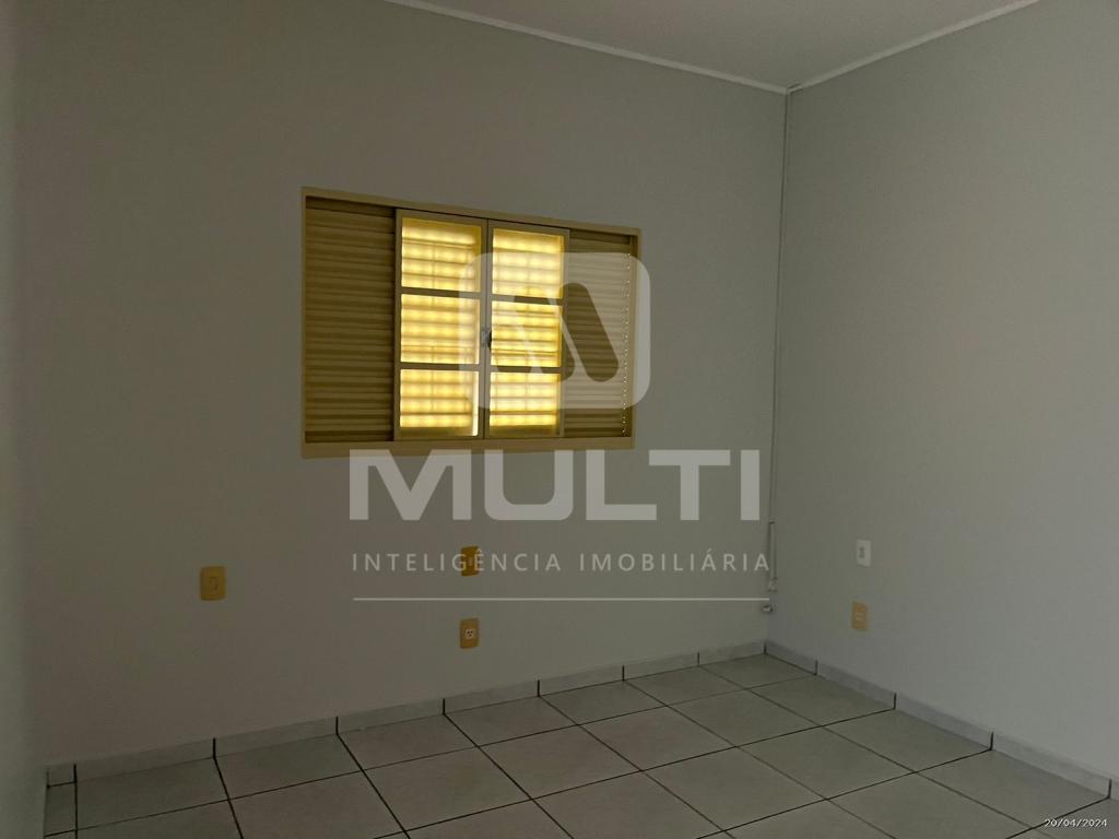 Casa, 4 quartos, 240 m² - Foto 24