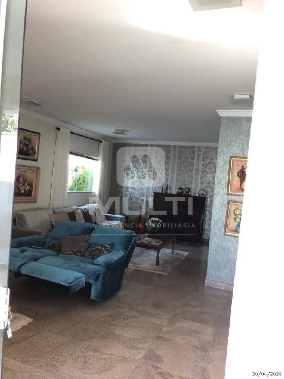 Casa à venda com 4 quartos, 375m² - Foto 14