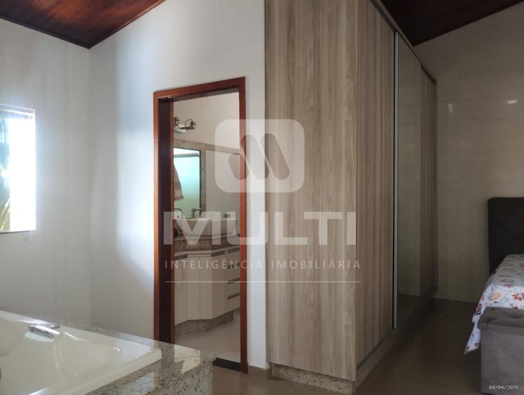 Casa, 3 quartos, 303 m² - Foto 19