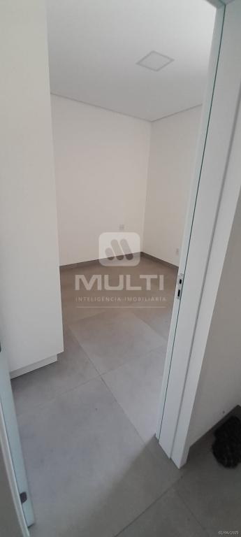 Casa, 4 quartos, 260 m² - Foto 9