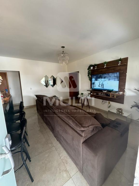 Chácara à venda com 4 quartos, 600m² - Foto 15