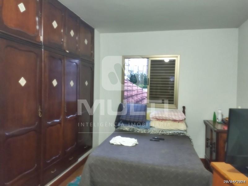 Prédio Inteiro à venda com 2 quartos, 330m² - Foto 14