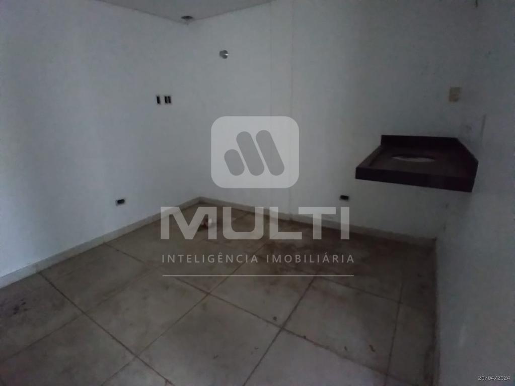 Prédio Inteiro à venda com 5 quartos, 275m² - Foto 4
