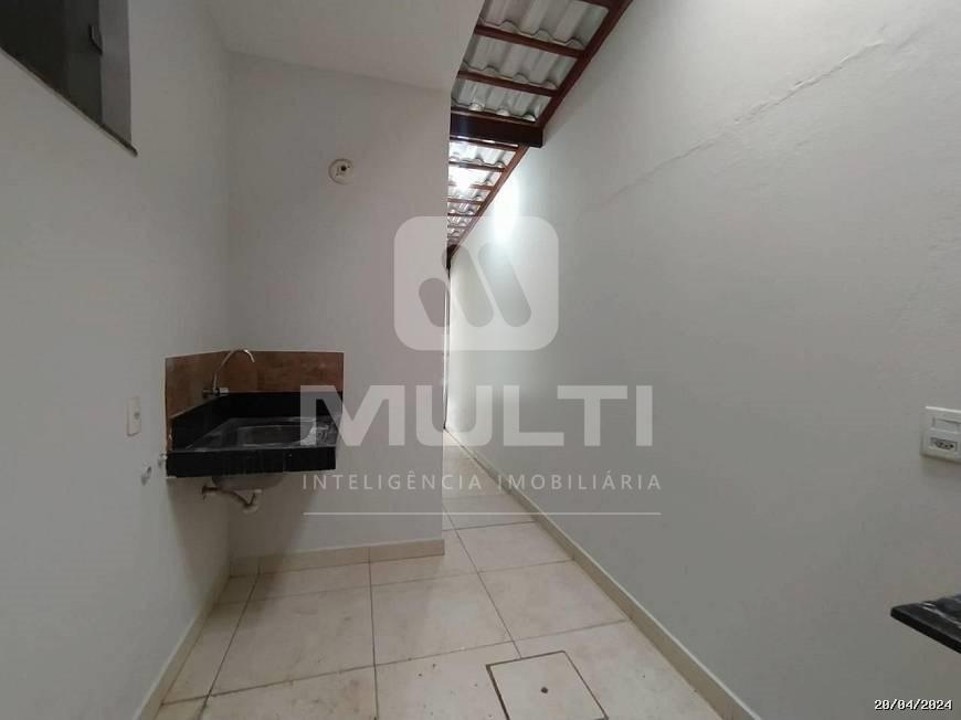 Casa, 3 quartos, 200 m² - Foto 11