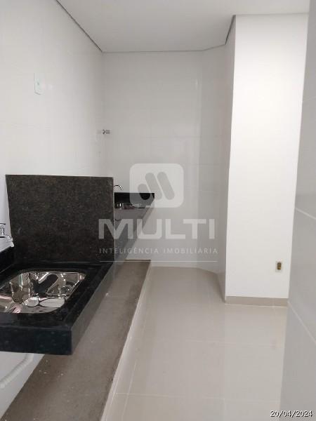Apartamento à venda com 2 quartos, 57m² - Foto 13