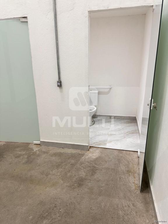 Depósito-Galpão-Armazém à venda com 1 quarto, 466m² - Foto 4