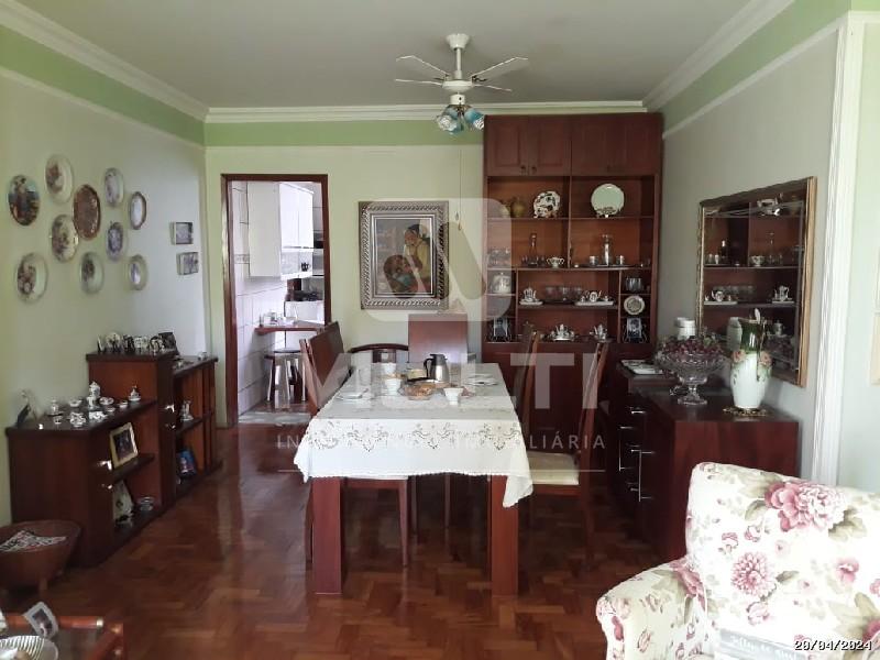 Apartamento à venda com 3 quartos, 116m² - Foto 1