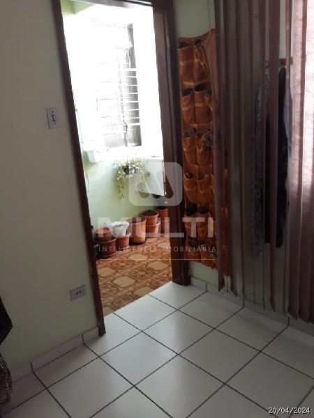 Apartamento à venda com 3 quartos, 116m² - Foto 4