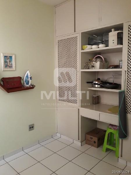 Apartamento à venda com 3 quartos, 116m² - Foto 5