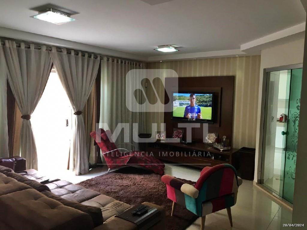 Casa à venda com 4 quartos, 396m² - Foto 6