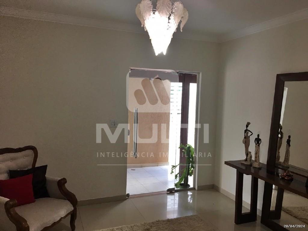 Casa à venda com 4 quartos, 396m² - Foto 7