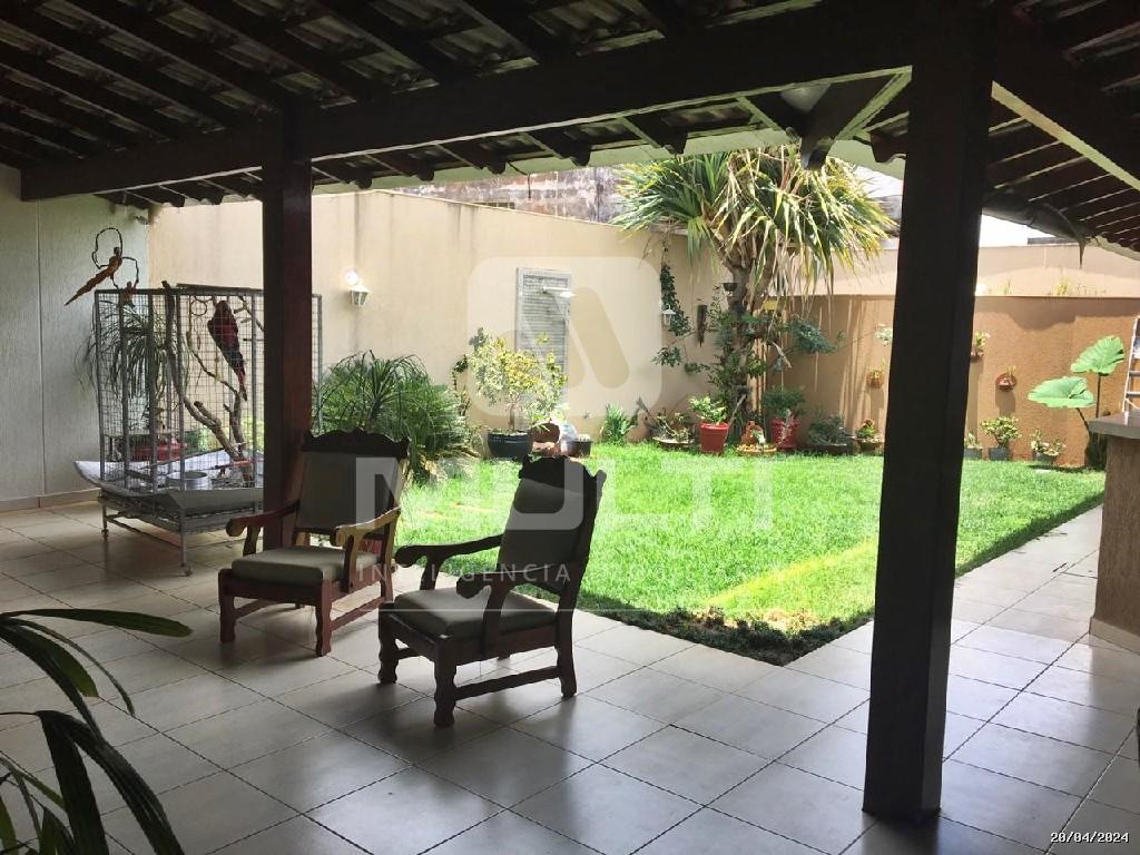 Casa à venda com 4 quartos, 396m² - Foto 11