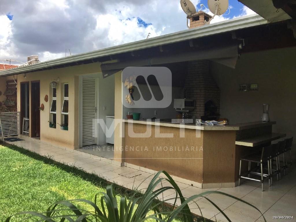 Casa à venda com 4 quartos, 396m² - Foto 12
