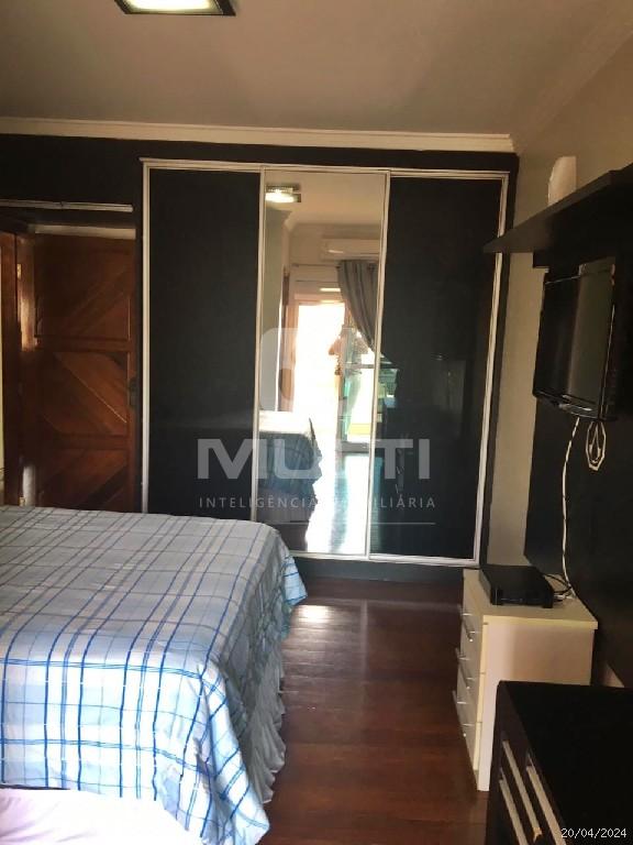 Casa à venda com 4 quartos, 396m² - Foto 17