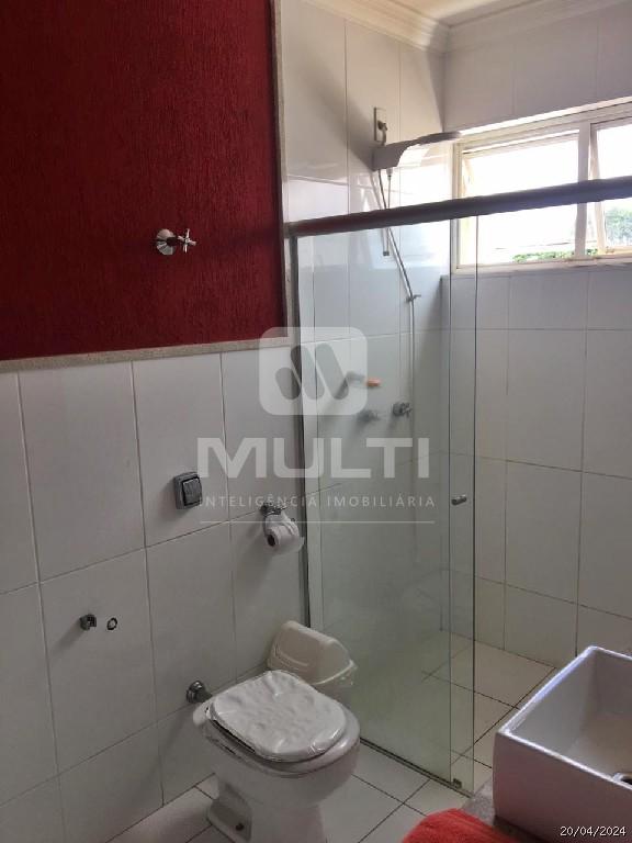 Casa à venda com 4 quartos, 396m² - Foto 24