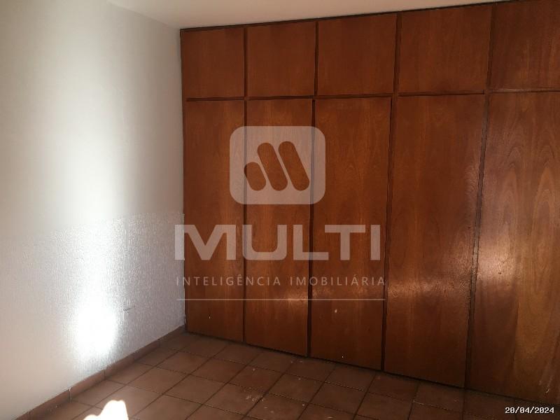 Casa, 4 quartos, 215 m² - Foto 8