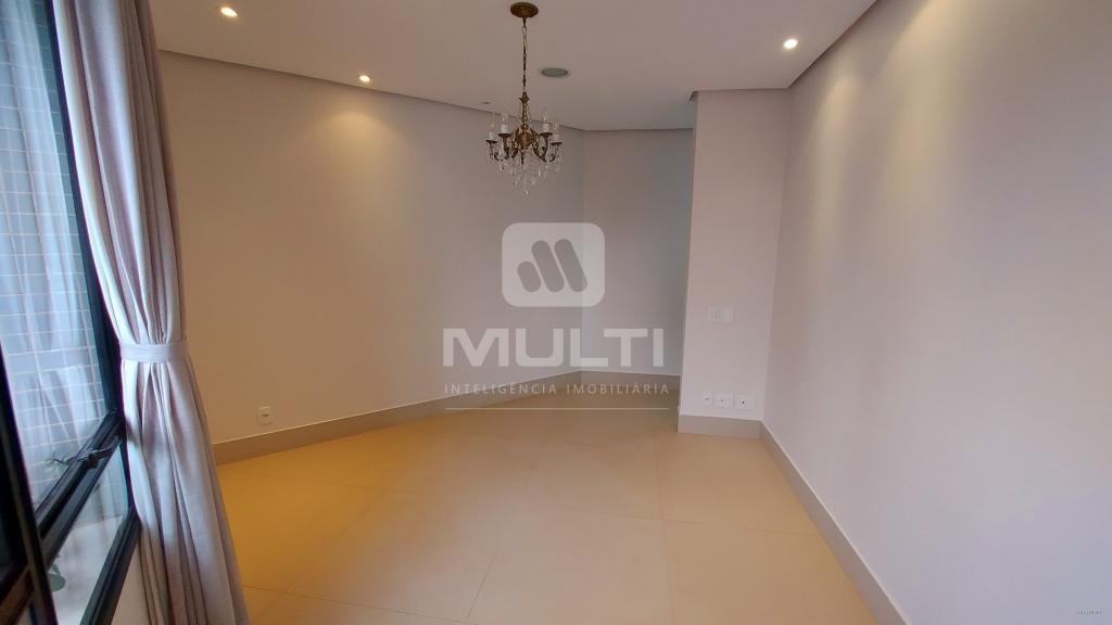 Apartamento à venda com 4 quartos, 262m² - Foto 6