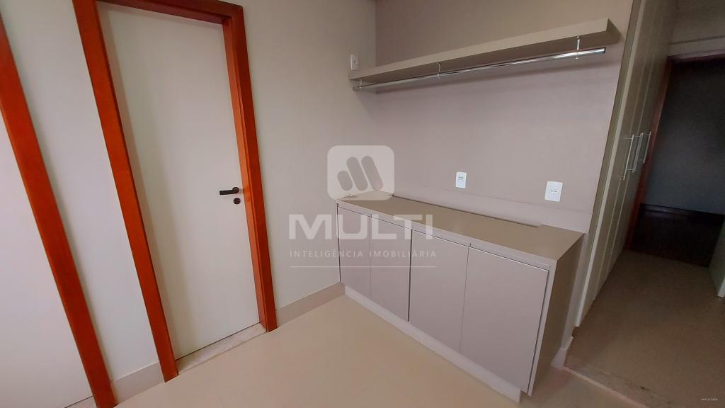 Apartamento à venda com 4 quartos, 262m² - Foto 20