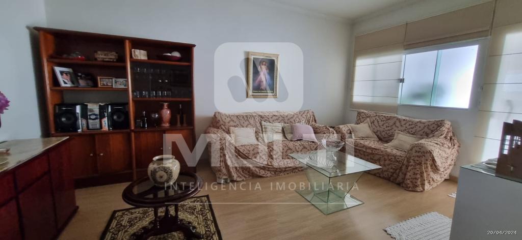 Casa, 3 quartos, 136 m² - Foto 1