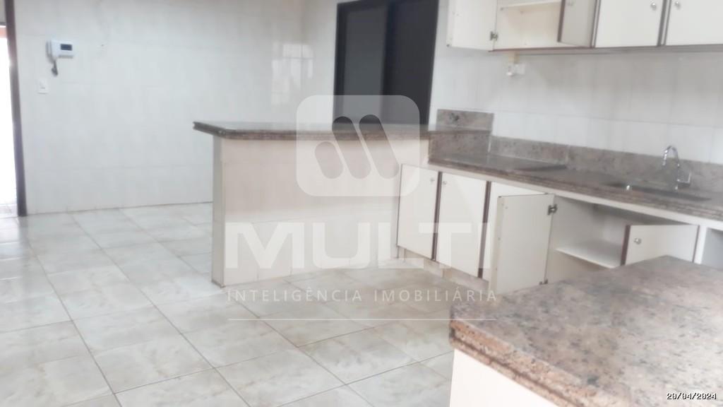 Casa, 3 quartos, 220 m² - Foto 5