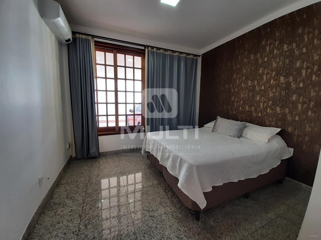 Casa, 3 quartos, 207 m² - Foto 20