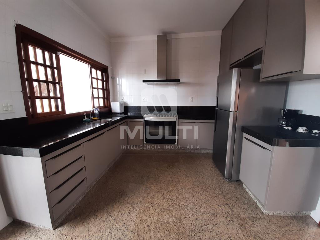 Casa, 3 quartos, 207 m² - Foto 24