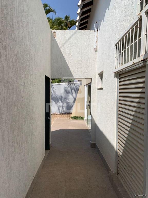 Casa à venda com 3 quartos, 324m² - Foto 16