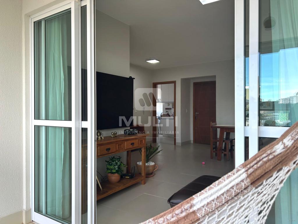 Apartamento à venda com 3 quartos, 103m² - Foto 4
