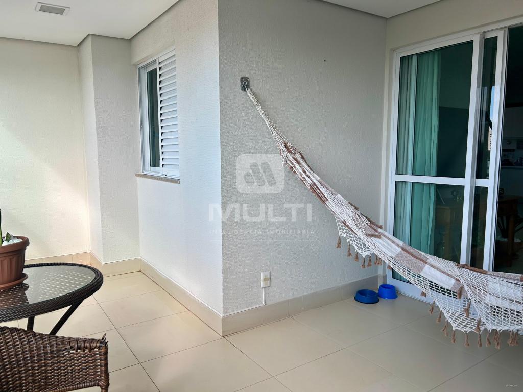 Apartamento à venda com 3 quartos, 103m² - Foto 5