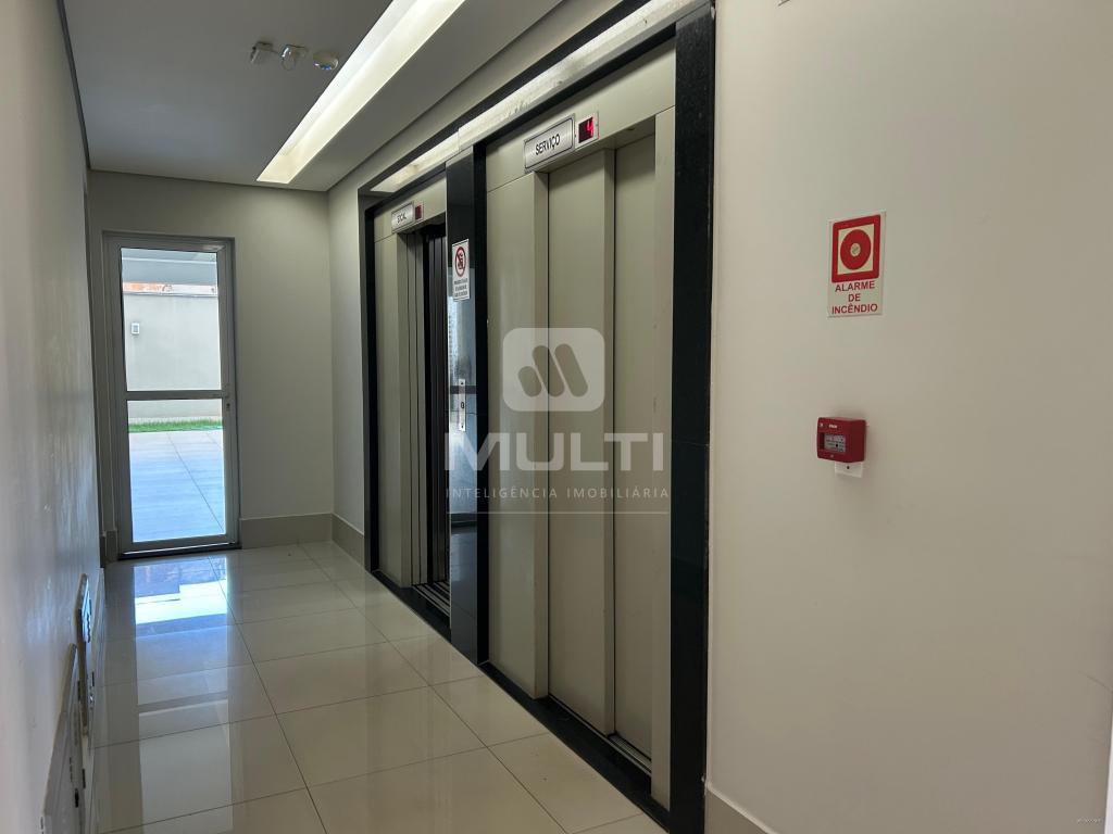Apartamento à venda com 3 quartos, 103m² - Foto 19